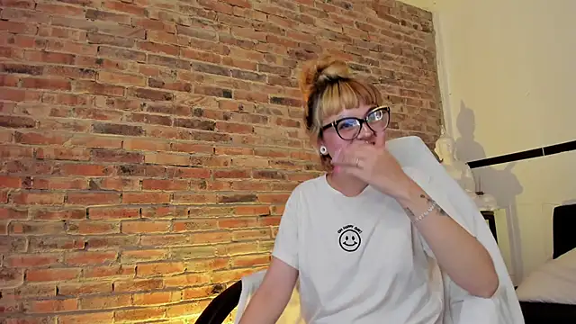 Sweet Namii online show from 02-15-25, 03:20