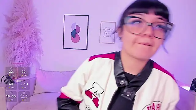 Snapshot of Sweet_Namii chatting on 02-24-26, 03:32 Sweet Namii online show from 02-24-26, 03:32