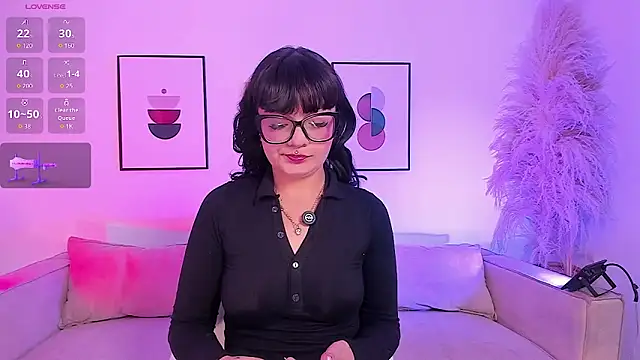 Snapshot of Sweet_Namii chatting on 03-26-26, 04:56 Sweet Namii online show from 03-26-26, 04:56