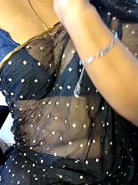 VR here 4U online show from 12-17-25, 01:39