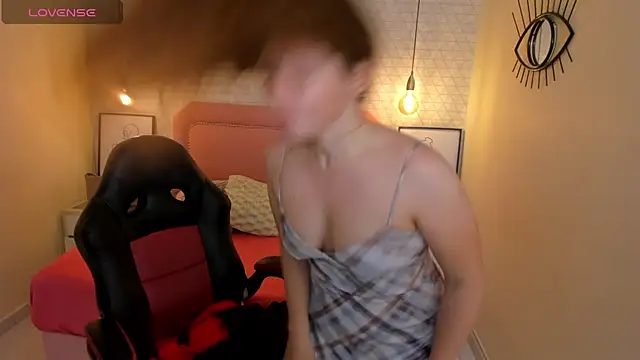 Kittytimberlake online show from 11-19-25, 11:54