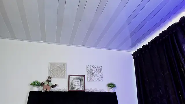 Snapshot of aihnoa_split chatting on 03-01-25, 06:54 aihnoa split online show from 03-01-25, 06:54