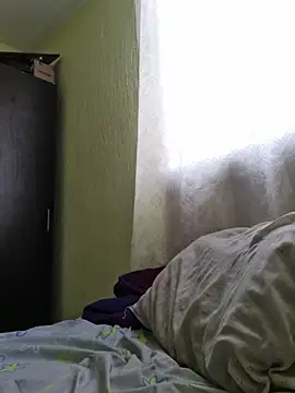 Paulhot018 online show from 10-22-25, 03:01