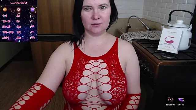 Snapshot of sweetpeash33 chatting on 02-09-25, 10:20 sweetpeash33 online show from 02-09-25, 10:20