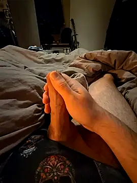 Snapshot of ruffuuss chatting on 10-21-25, 07:36 ruffuuss online show from 10-21-25, 07:36