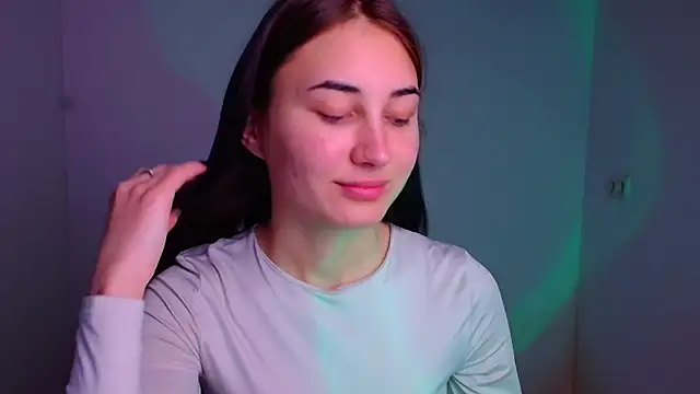 Snapshot of Jennifer_Blum chatting on 12-12-24, 06:14 Jennifer Blum online show from 12-12-24, 06:14