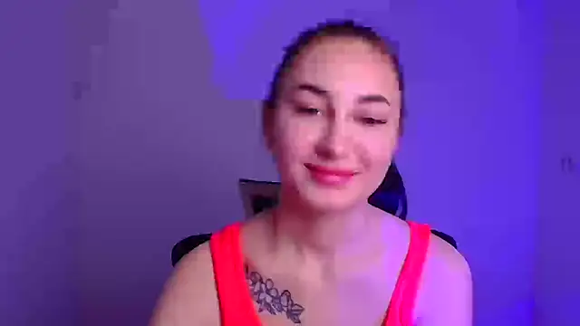 Snapshot of Jennifer_Blum chatting on 12-21-24, 09:23 Jennifer Blum online show from 12-21-24, 09:23