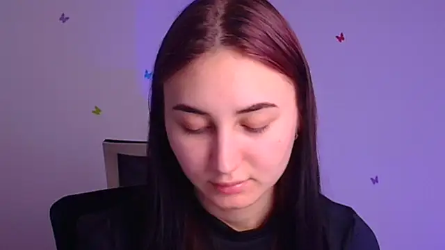 Snapshot of Jennifer_Blum chatting on 02-25-25, 12:36 Jennifer Blum online show from 02-25-25, 12:36