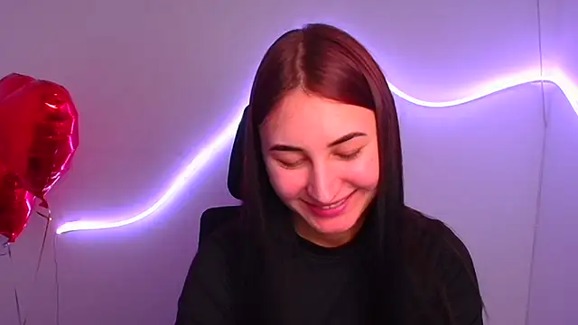 Snapshot of Jennifer_Blum chatting on 03-03-25, 01:10 Jennifer Blum online show from 03-03-25, 01:10