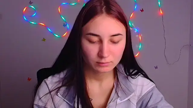 Snapshot of Jennifer_Blum chatting on 03-04-25, 04:30 Jennifer Blum online show from 03-04-25, 04:30