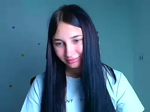 Snapshot of Jennifer_Blum chatting on 09-11-25, 05:07 Jennifer Blum online show from 09-11-25, 05:07