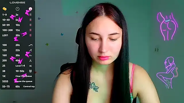 Snapshot of Jennifer_Blum chatting on 09-23-25, 11:13 Jennifer Blum online show from 09-23-25, 11:13