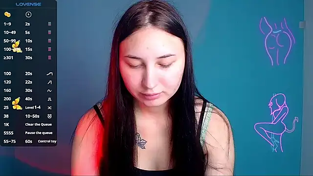 Snapshot of Jennifer_Blum chatting on 10-09-25, 03:59 Jennifer Blum online show from 10-09-25, 03:59