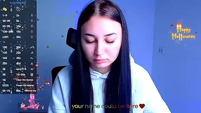 Snapshot of Jennifer_Blum chatting on 10-25-25, 05:15 Jennifer Blum online show from 10-25-25, 05:15