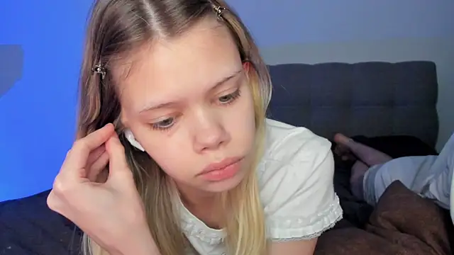 chansetolove online show from 03-03-25, 08:00