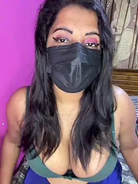 Snapshot of NOORA-GIRL chatting on 11-07-25, 10:43 NOORA-GIRL online show from 11-07-25, 10:43