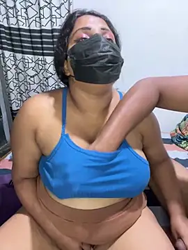 Snapshot of NOORA-GIRL chatting on 12-01-25, 02:00 NOORA-GIRL online show from 12-01-25, 02:00