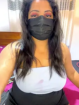 Snapshot of NOORA-GIRL chatting on 01-08-26, 10:34 NOORA-GIRL online show from 01-08-26, 10:34