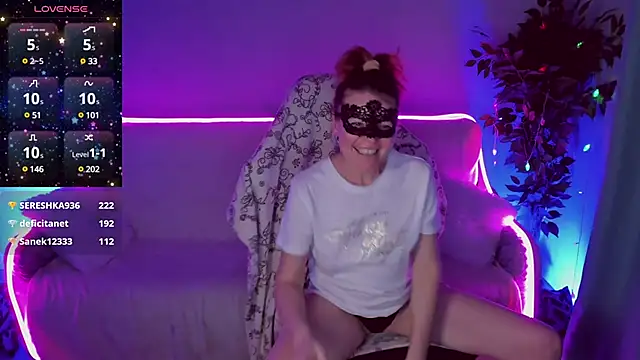 Sexy-Housewife online show from 01-11-25, 07:16