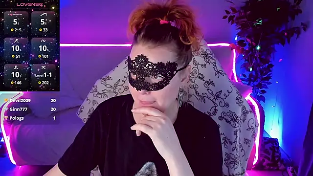 Sexy-Housewife online show from 02-06-25, 09:00