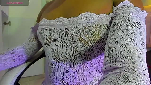 SofiaBrouw online show from 10-07-25, 12:35