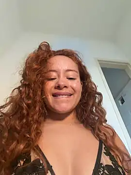 Snapshot of Marie_Rose chatting on 04-17-26, 09:45 Marie Rose online show from 04-17-26, 09:45
