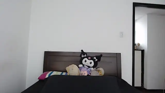 rebecca collin online show from 04-08-26, 05:13