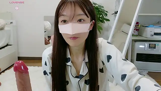 momochan88 online show from 05-05-26, 12:02