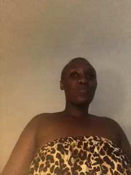 Snapshot of Lola_kims chatting on 04-24-26, 10:12 Lola kims online show from 04-24-26, 10:12