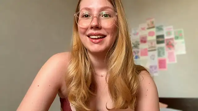HoneyAudrey online show from 05-21-26, 02:29