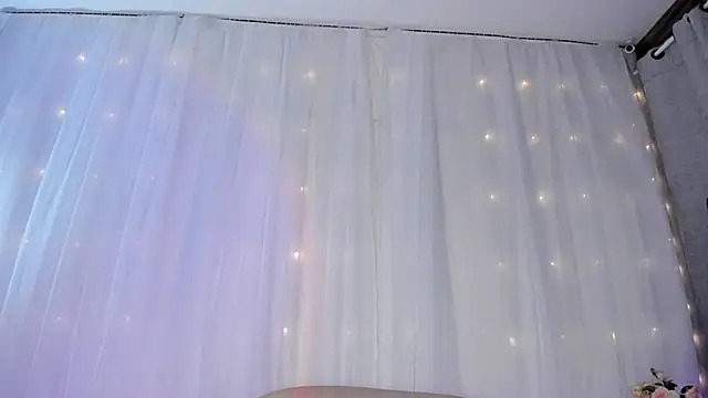  LittleLia online show from 12-10-24, 08:49