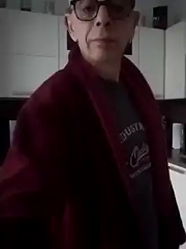 heitzer1072 online show from 02-26-26, 06:23