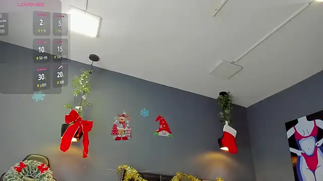 Snapshot of Hannah_Miller__ chatting on 12-27-24, 11:39 Hannah Miller online show from 12-27-24, 11:39