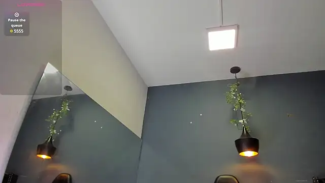 Snapshot of Hannah_Miller__ chatting on 01-04-25, 11:33 Hannah Miller online show from 01-04-25, 11:33