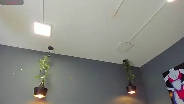 Snapshot of Hannah_Miller__ chatting on 01-07-25, 11:26 Hannah Miller online show from 01-07-25, 11:26