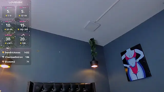 Snapshot of Hannah_Miller__ chatting on 03-14-25, 05:24 Hannah Miller online show from 03-14-25, 05:24