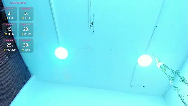 Snapshot of Hannah_Miller__ chatting on 09-30-25, 05:18 Hannah Miller online show from 09-30-25, 05:18