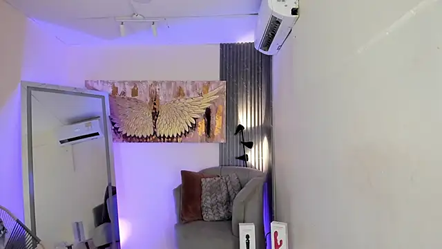 emma alice  online show from 01-15-25, 06:08