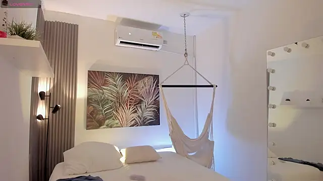 emma alice  online show from 01-08-26, 10:28