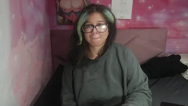 Snapshot of selenablairx chatting on 02-26-25, 06:58 selenablairx online show from 02-26-25, 06:58