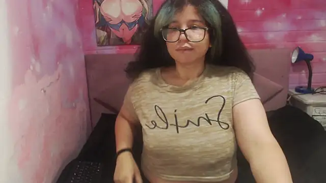 Snapshot of selenablairx chatting on 03-06-25, 03:46 selenablairx online show from 03-06-25, 03:46