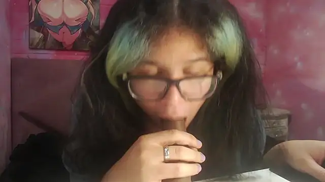 Snapshot of selenablairx chatting on 03-11-25, 10:29 selenablairx online show from 03-11-25, 10:29