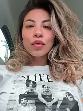 Karen San Miguel online show from 01-26-25, 05:55