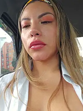 Karen San Miguel online show from 09-22-25, 07:16