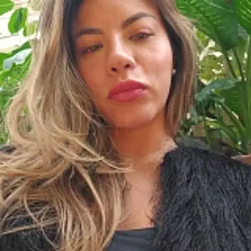 Karen San Miguel online show from 10-21-25, 08:09