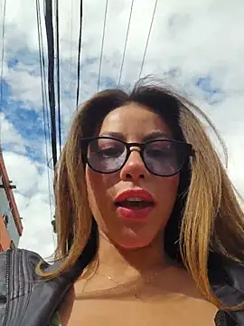 Karen San Miguel online show from 05-01-26, 08:13