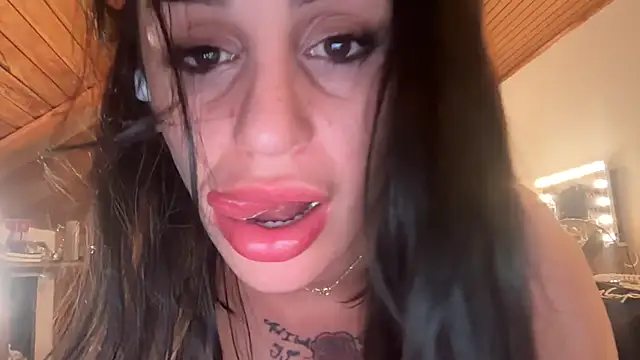 JeSuisUnTapin online show from 10-24-25, 11:12