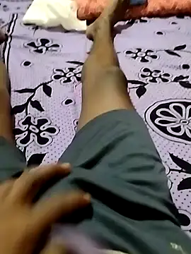 RainedNewyear online show from 03-18-25, 05:31