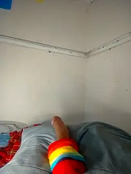 pretty-eyes23 online show from 10-27-25, 05:17