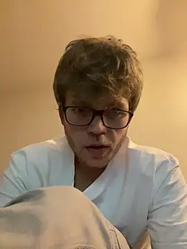 Snapshot of jungxSHxboy chatting on 04-12-26, 04:06 jungxSHxboy online show from 04-12-26, 04:06